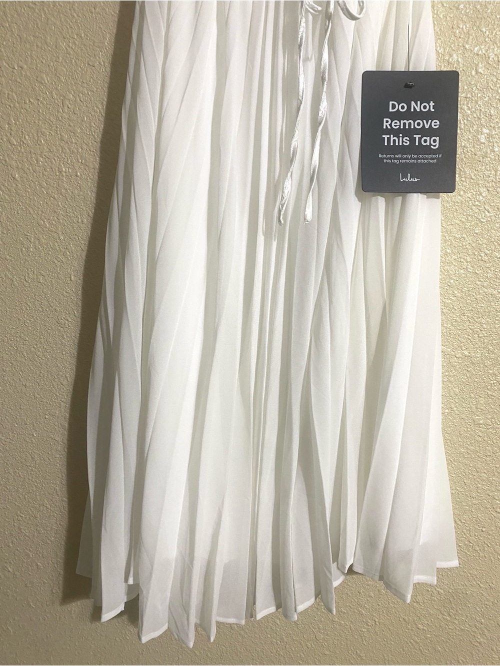Lulus Laubrey White Floral Jacquard Midi Dress and Scarf Set Size L NWT - Picture 10 of 16
